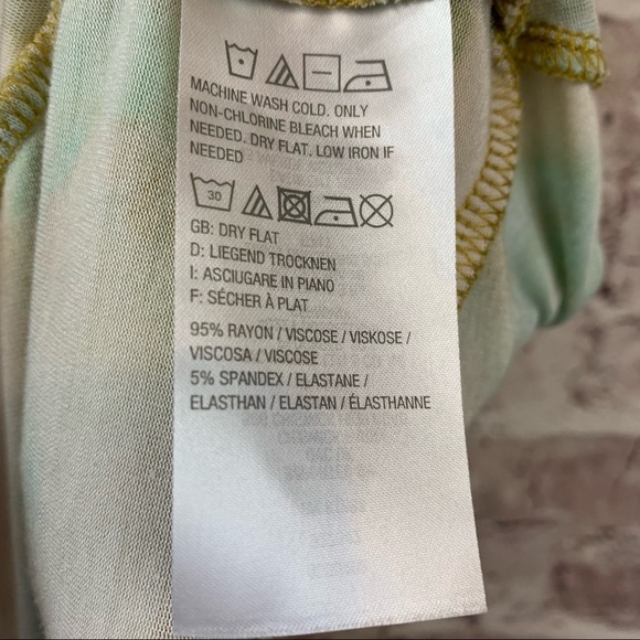 LOGO Lori Goldstein Yellow Tie Dye Draped Long Sleeve Cardigan - Picture 8 of 10